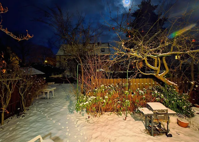 Mit Garten Und Terrasse ニュルンベルク